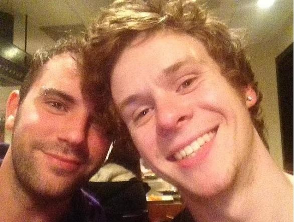  يشتري 7 منازل بفضل ادخار 