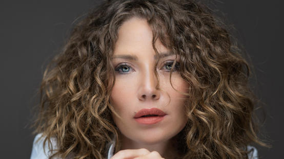 مخرجة مسلسل عالحد ترد على الانتقادات التي طالت سلافة معمار