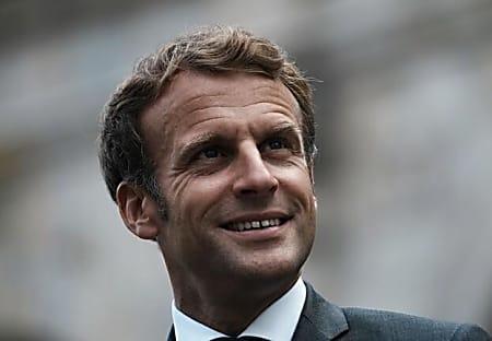 ماكرون لا مكان لعلاجات تغيير الميول الجنسية