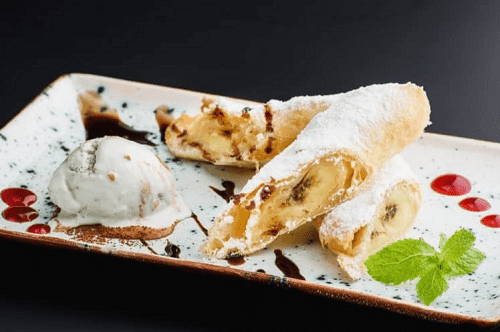 حلوى شهية رولات الموز بالكراميل