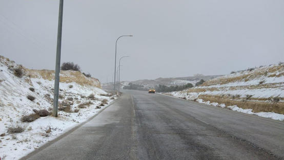 تساقط كثيف للثلوج جنوب الأردن  فيديو