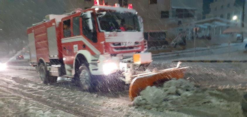 تواصل تساقط الثلج على المرتفعات