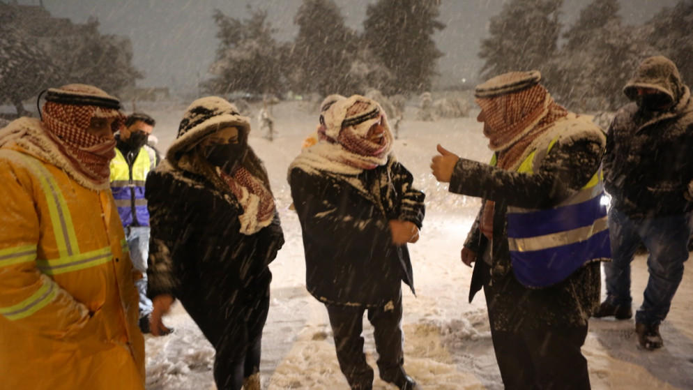 الكسبي سبب اعاقة فتح طريق المطار تجمهر المواطنين 