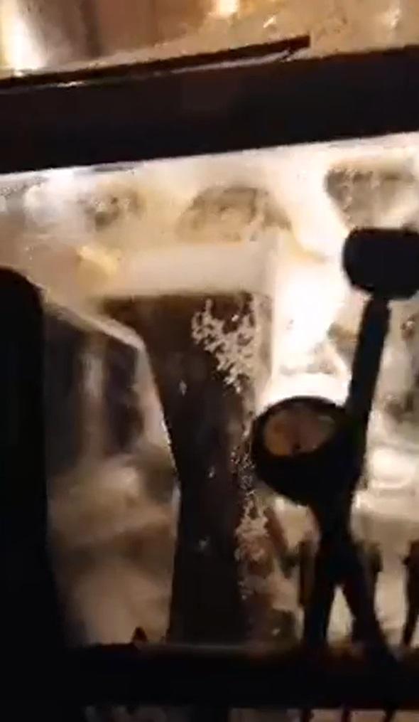 الظهور الأخير لسائق جرافة الأمانة الراحل  فيديو