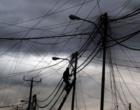 شركة الكهرباء مستمرون بإصلاح الأعطال 