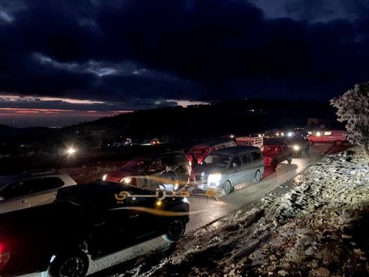 خليجيون بجنوب الأردن للاستمتاع بالمنظر  فيديو