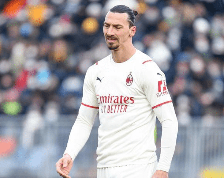 ميلان يجهز 3 بدلاء لإبراهيموفيتش