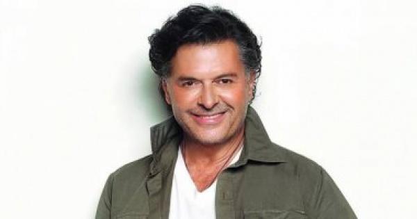 راغب علامة يهنئ الملك مكانتك بالروح يا ملك القلوب