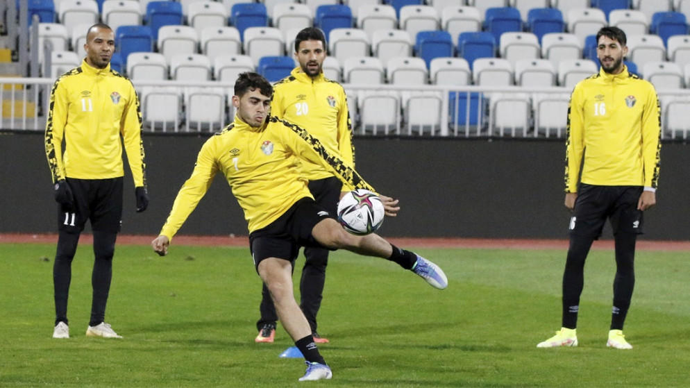 أبو زريق يحصل على بطاقة الانتقال الدولية 