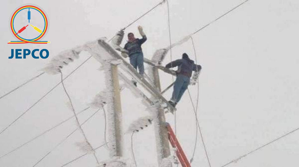 مدير الكهرباء الاردنية الأردني ينتظر منا الأفضل