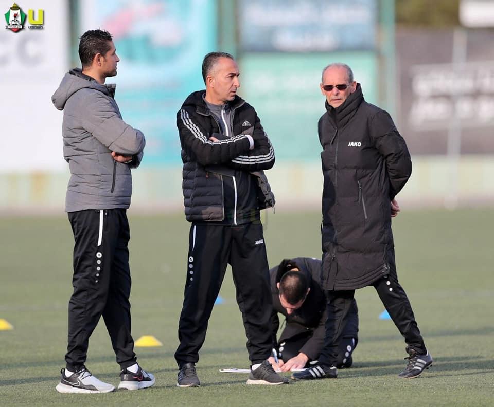 فييرا يستهل قيادة تدريبات الوحدات