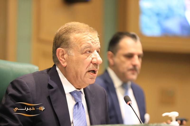 الخصاونة: الرأي والدستور شركات خاصة