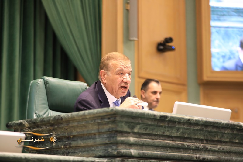 الخصاونة: الرأي والدستور شركات خاصة