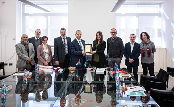 عمان العربية توقع مجموعة من اتفاقيات التعاون المشترك في ايطاليا