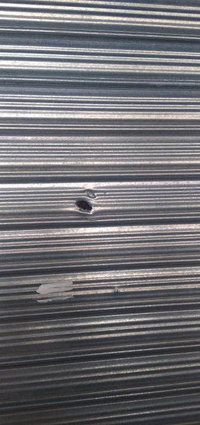 صاحب أسبقيات يطلق النار بأحد شوارع عمان - صور