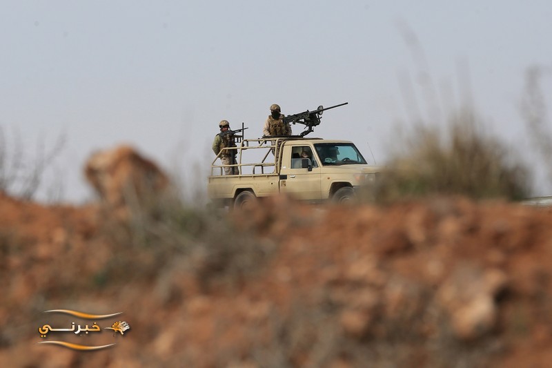 الجيش: 160 شبكة لتهريب المخدرات بالجنوب السوري