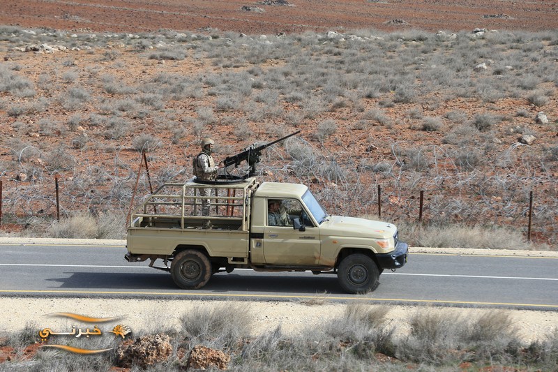 الجيش: 160 شبكة لتهريب المخدرات بالجنوب السوري