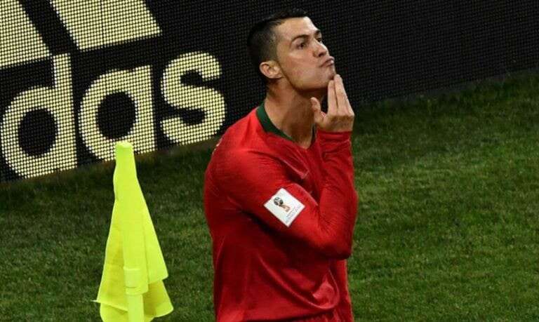 تويتر يضيف رمز الماعز لهاشتاغ رونالدو