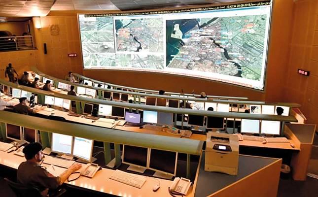 طفل يتصل بشرطة دبي لسبب غريب