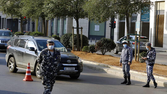 بسبب عدم رضاه عن النتيجة لبناني يقتل طبيب أسنان