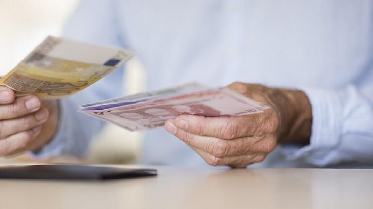 رجل أعلن نفسه امرأة لسبب غير متوقع