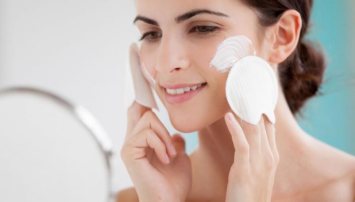 ماسكات الزنجبيل والعسل لتفتيح البشرة وتنعيمها