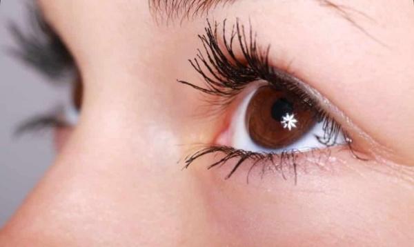 للحفاظ على نظر قوي احرص على تناول هذه الأطعمة