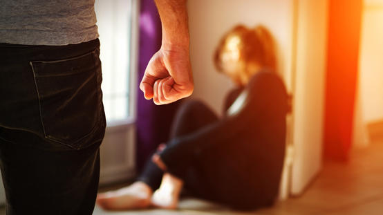 شيخ الأزهر يوضح موقفه من ضرب الزوجات