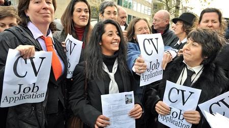 القطاع الخاص الأميركي يفقد 301 ألف وظيفة