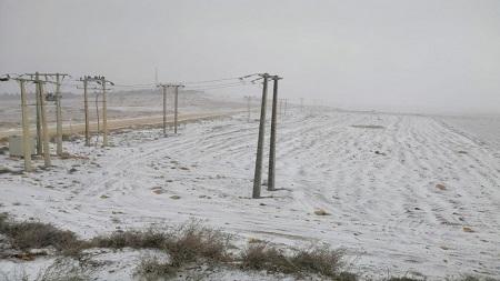 تساقط كثيف للثلوج وتراكمات في القادسية والرشادية