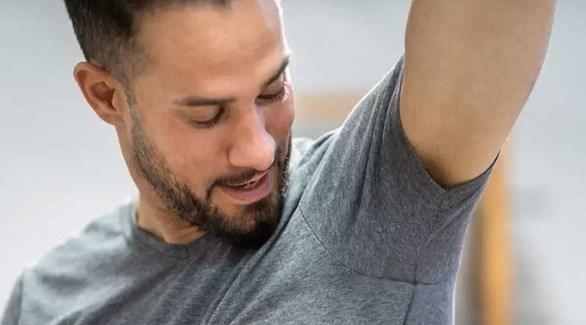  كيف يتم معالجة التعرق المفرط بالبوتوكس