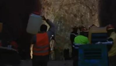 ريان يخضع لتدخل طبي بعد وصول فريق الإنقاذ إليه