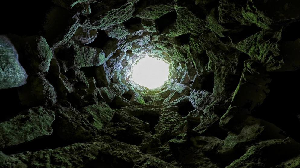 الإدارة المحلية تدعو إلى الإبلاغ عن أي حفرة او بئر مهجور 