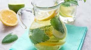 احذرها 5 أضرار صحية خطيرة للإكثار من شرب عصير الليمون