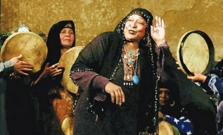 آخر فرقة موسيقية نسائية في مصر لفن الزار  فيديو