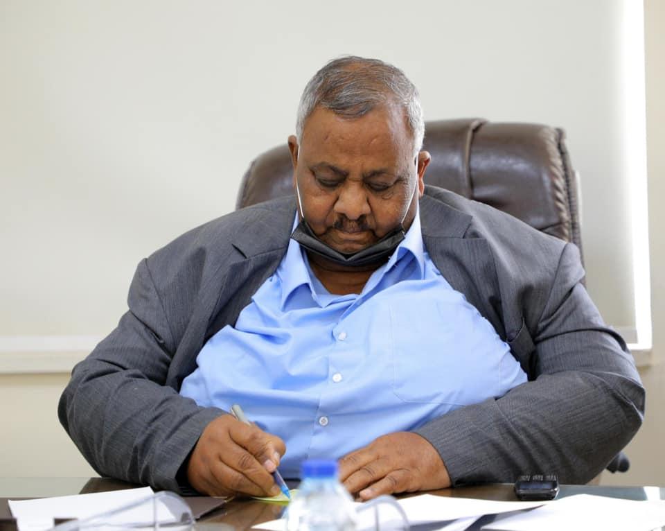 العشوش الحكومة تعتمد على جيب المواطن