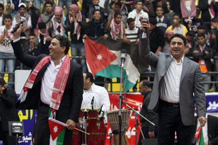 اللوزيين يطلقان أغنية بمناسبة مئوية الدولة 