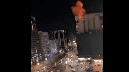 مصادر إعلامية انفجار كبير في أبو ظبي  فيديو 