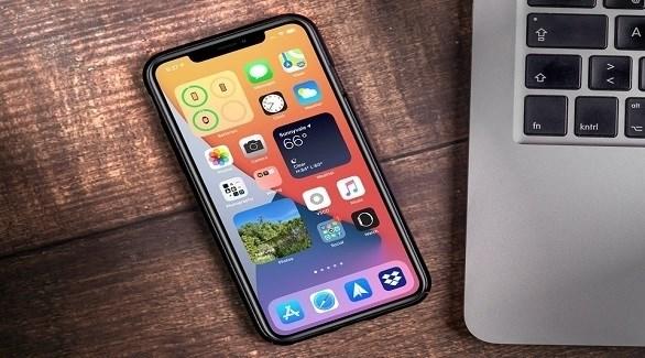  حيلة على آي فون تحول هاتفك الذكي إلى عدسة مكبرة