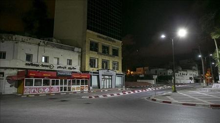 بلد عربي يلغي حظر التجوال 