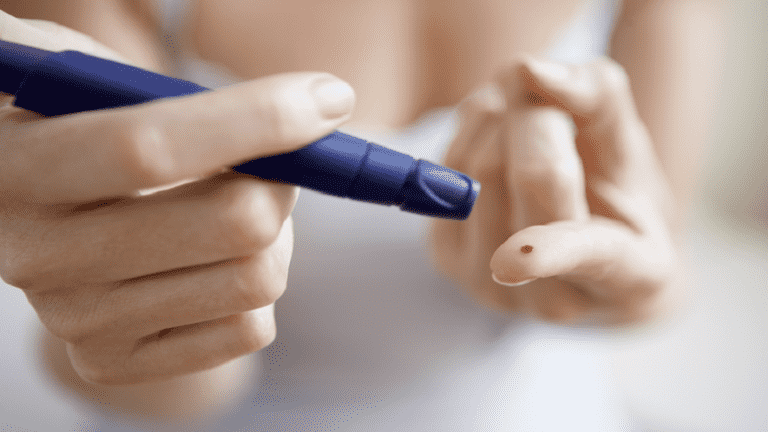 مشروب ذهبي يخفض نسبة السكر في الدم لأشهر