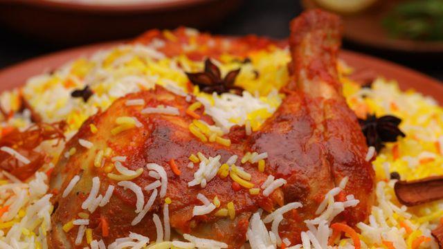 إليك طريقة تحضير مندي اللحم بقدر الضغط