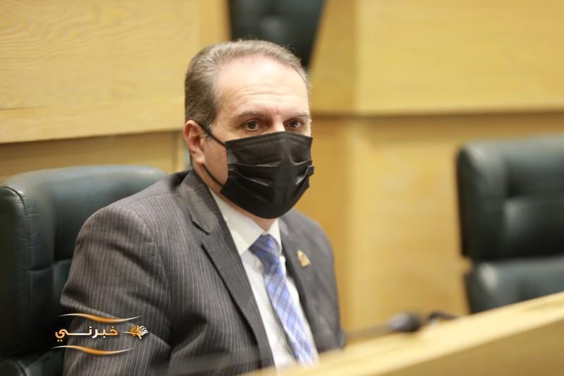 الهواري يوعز باستيفاء نصف دينار من هذه الفئة