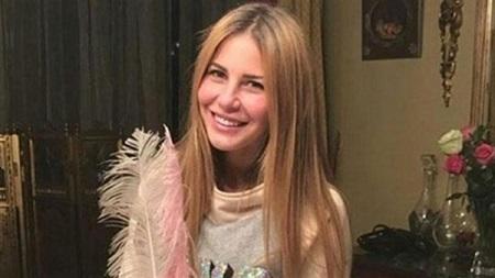 ابنة حسين فهمي مطلقة وحاولت الانتحار 