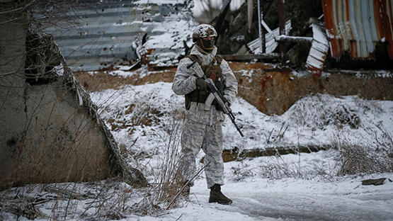 أول دولة عربية تدعو رعاياها إلى مغادرة أوكرانيا