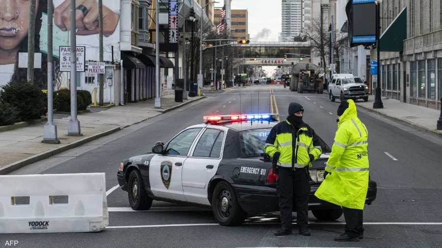 طعن 11 شخصا  القبض على المجرم الاميركي الجوال