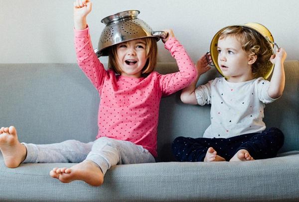 5 نصائح لجعل طفلك محبوبا بين أصدقائه