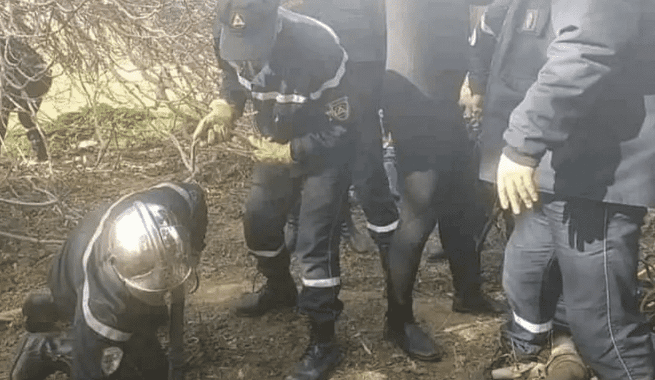  بعد مأساة ريان طفل جزائري يسقط في حفرة صرف 