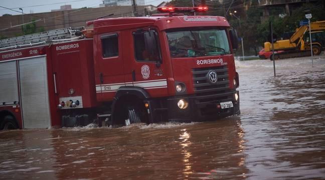 مصرع 18 شخصاً جراء الفيضانات في البرازيل