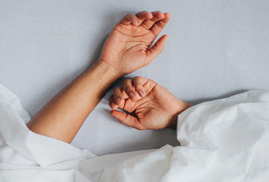 لصحة أفضل كم يحتاج الإنسان من النوم العميق